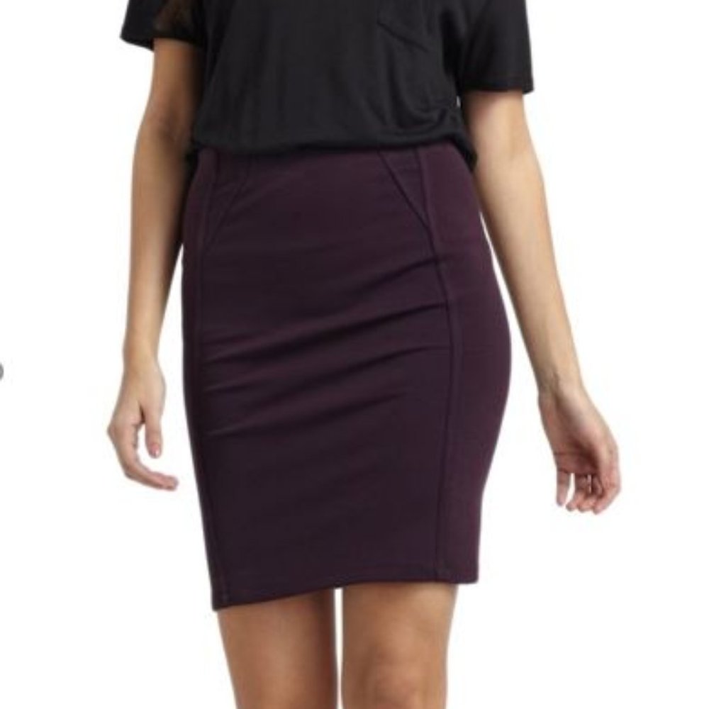 ⚡️SALE⚡️BCBGMaxAzria Purple Bodycon Pencil Skirt